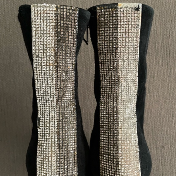 Steve Madden Bootie Suede Heels 💥 - Picture 4 of 8